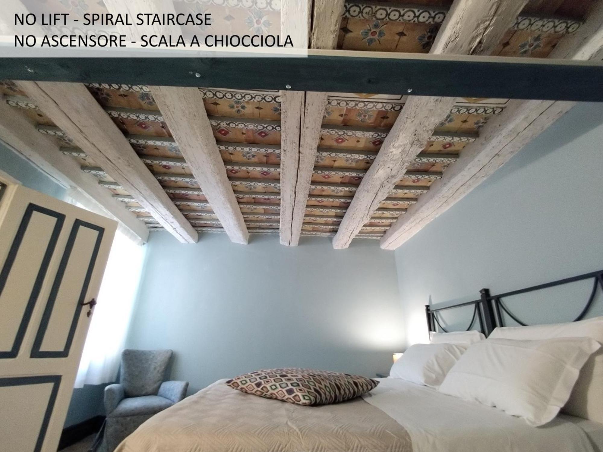 Ai Lumi Bed & Breakfast Trapani Exterior foto